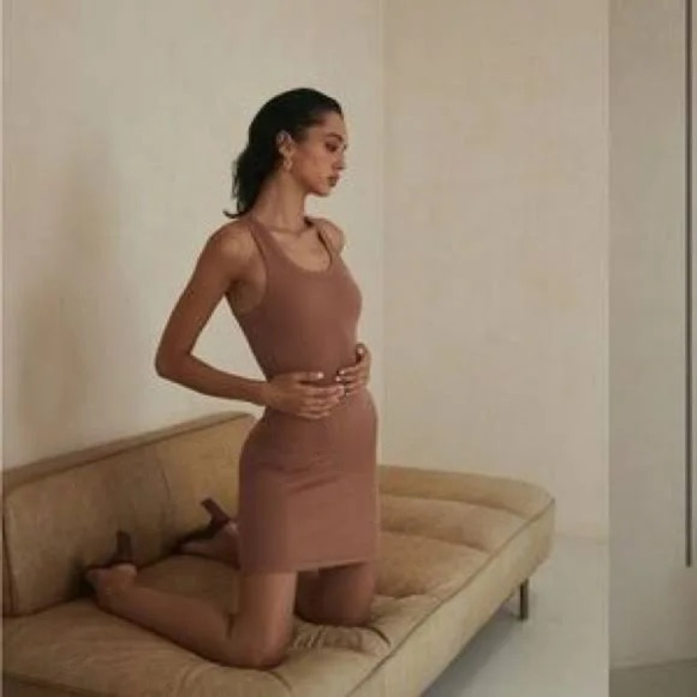 Cyqur the Label Sleeveless Jenna Mini